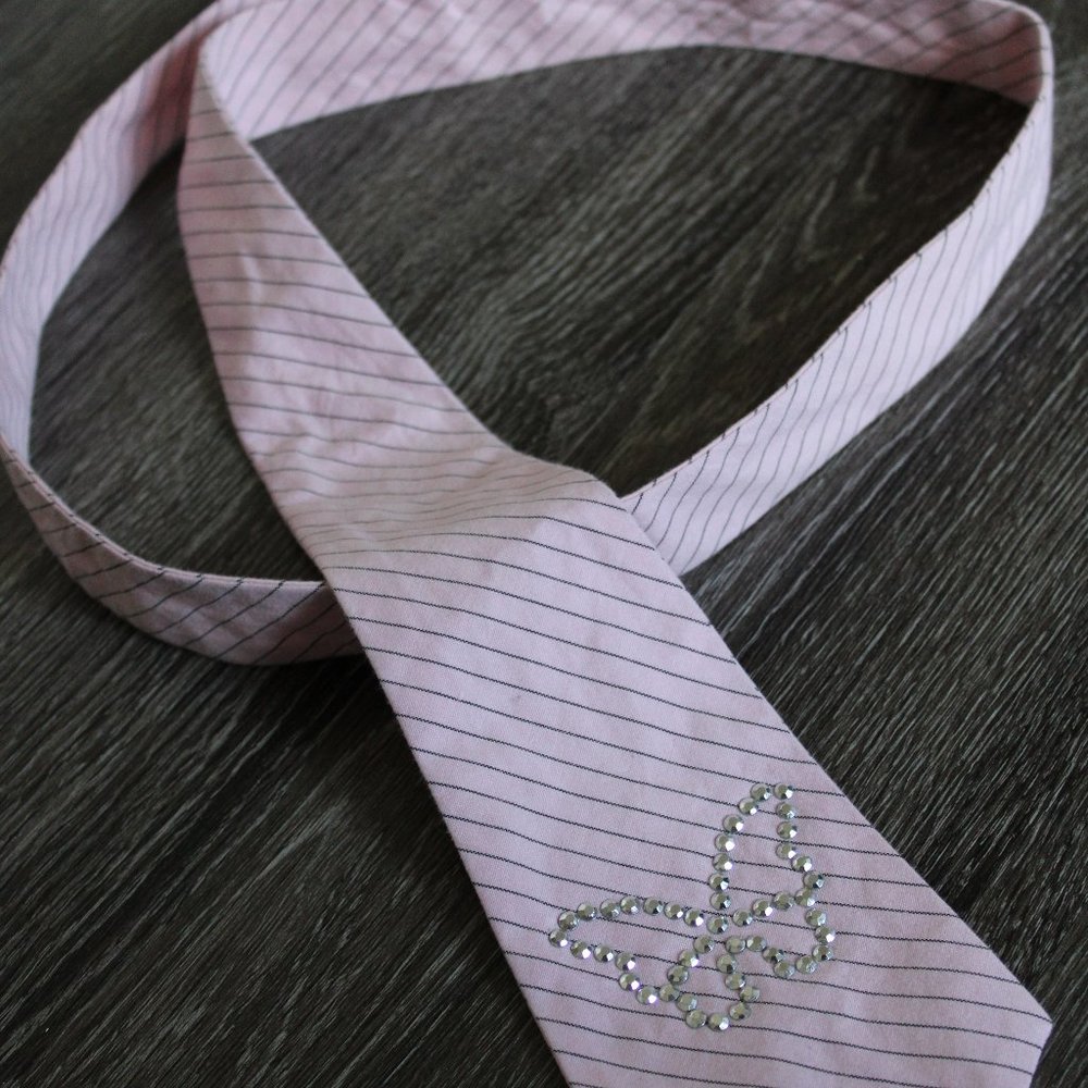 Y2K Pink Butterfly Fashion Tie